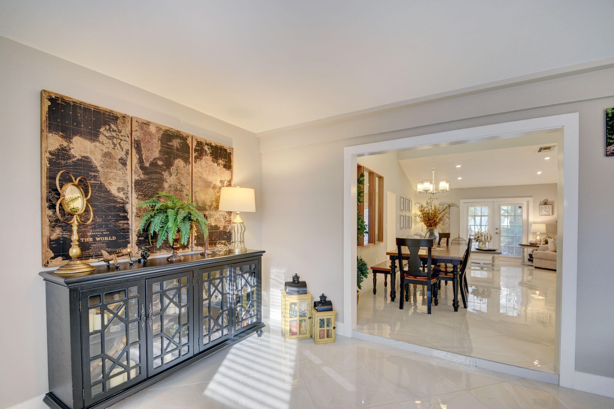 WOODSIDE - Residential