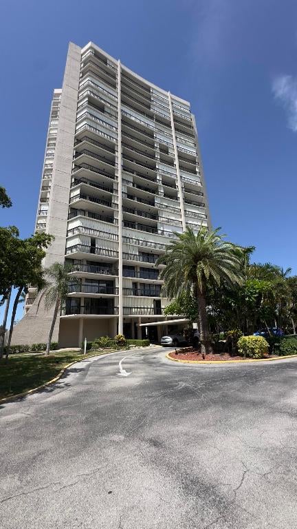 Photo of 2425 Presidential Way #203, West Palm Beach, FL 33401 (MLS # R11147336)