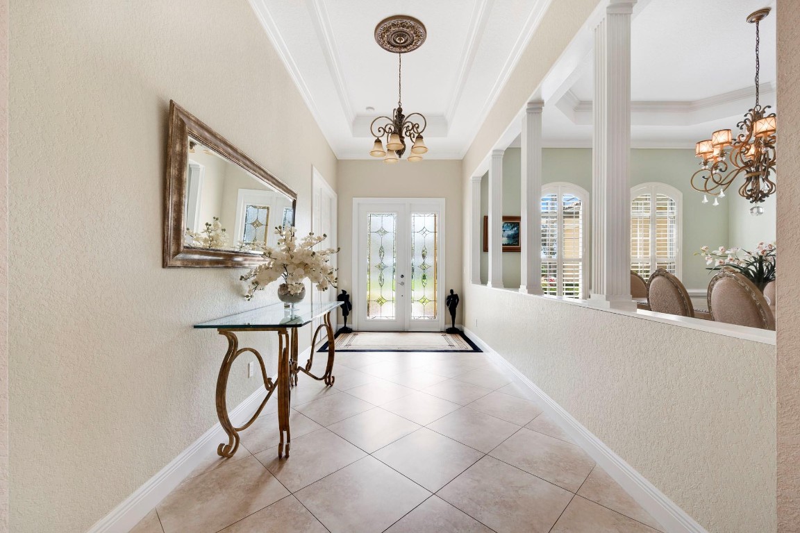 593 SE Tres Belle Circle