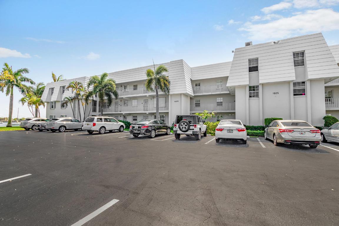 SUGAR SANDS CONDO 16 - Residential Lease