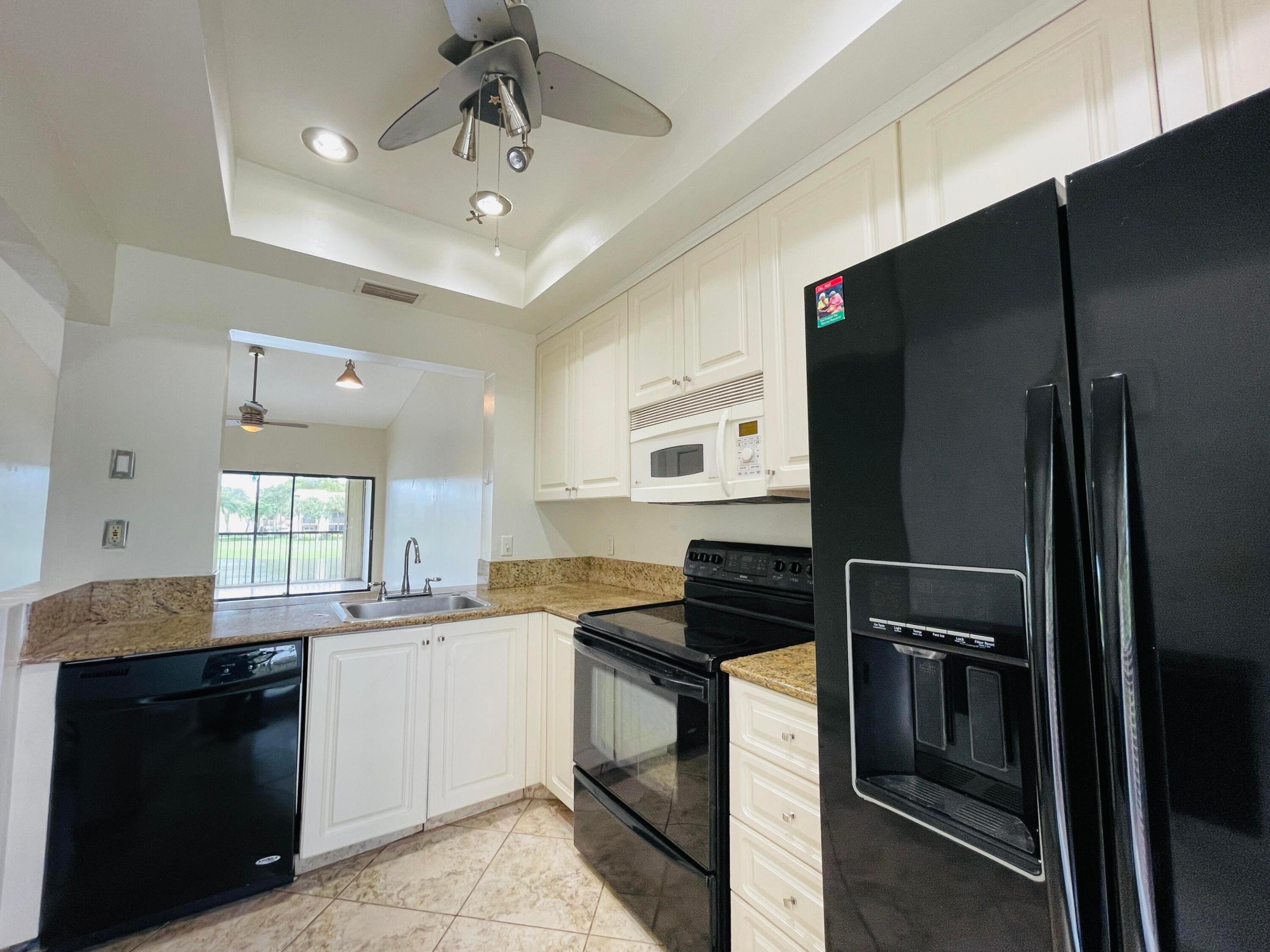 MEADOWRIDGE CONDO - Residential Lease