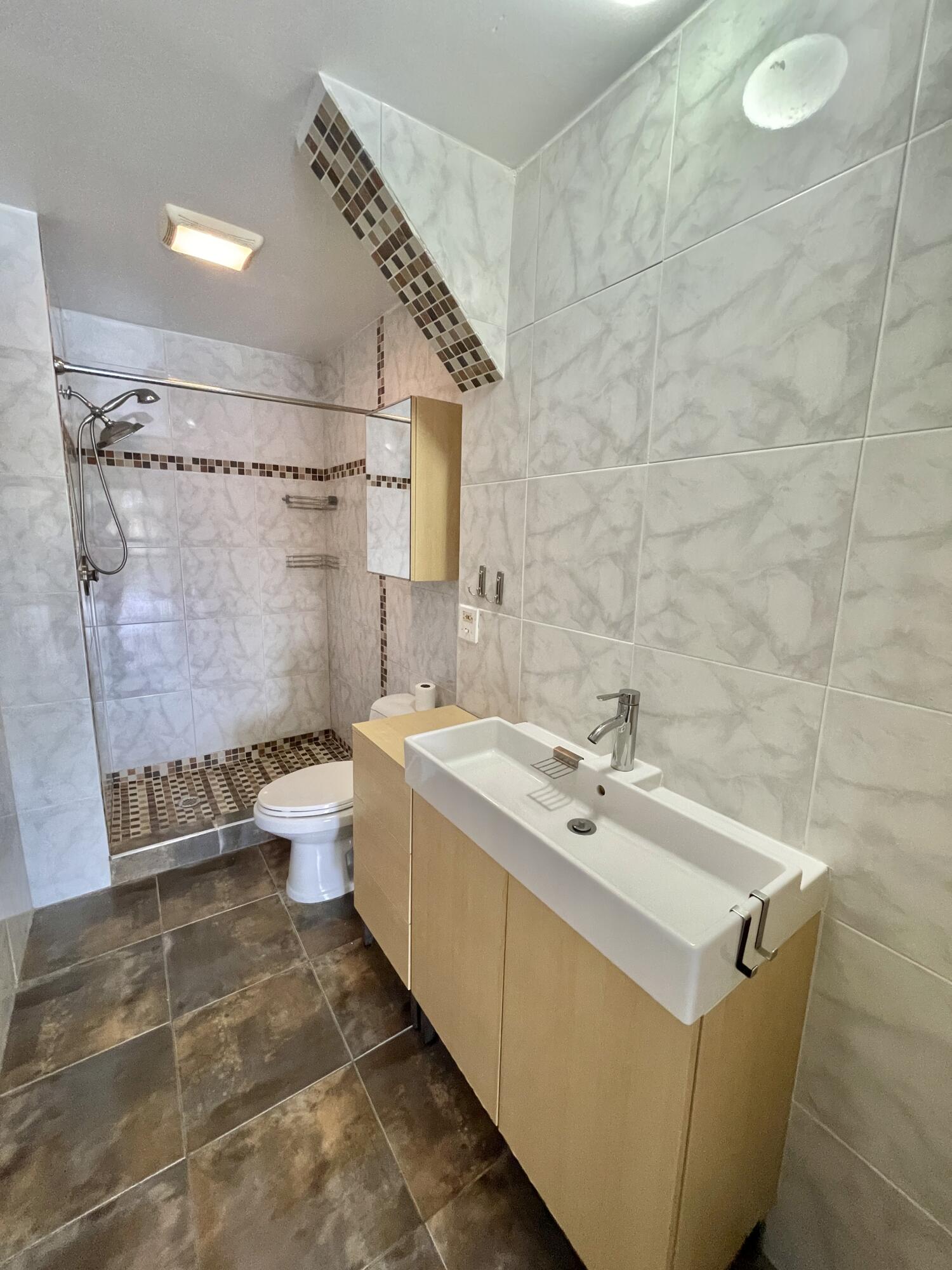 MEADOWRIDGE CONDO - Residential Lease