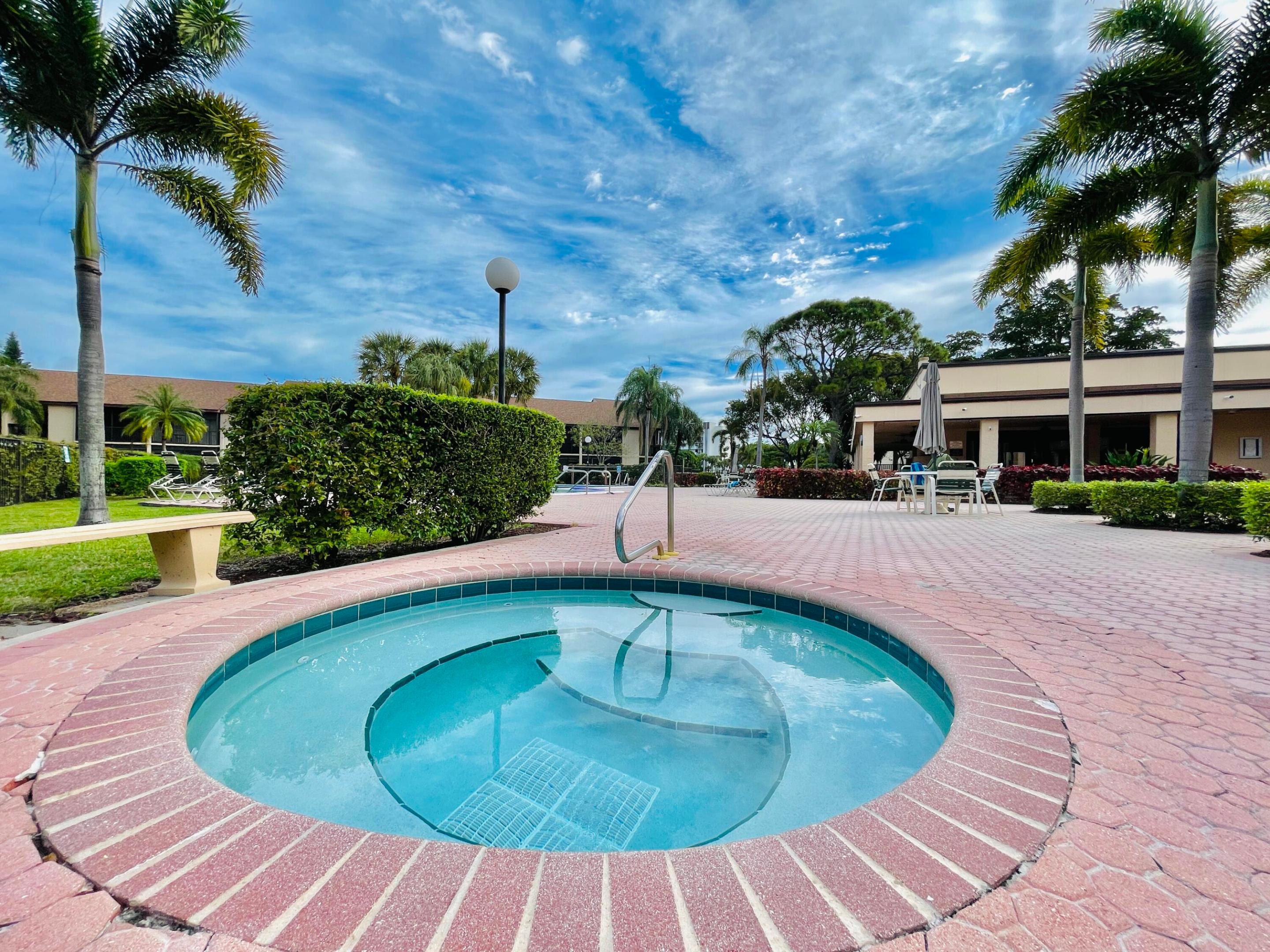 MEADOWRIDGE CONDO - Residential Lease