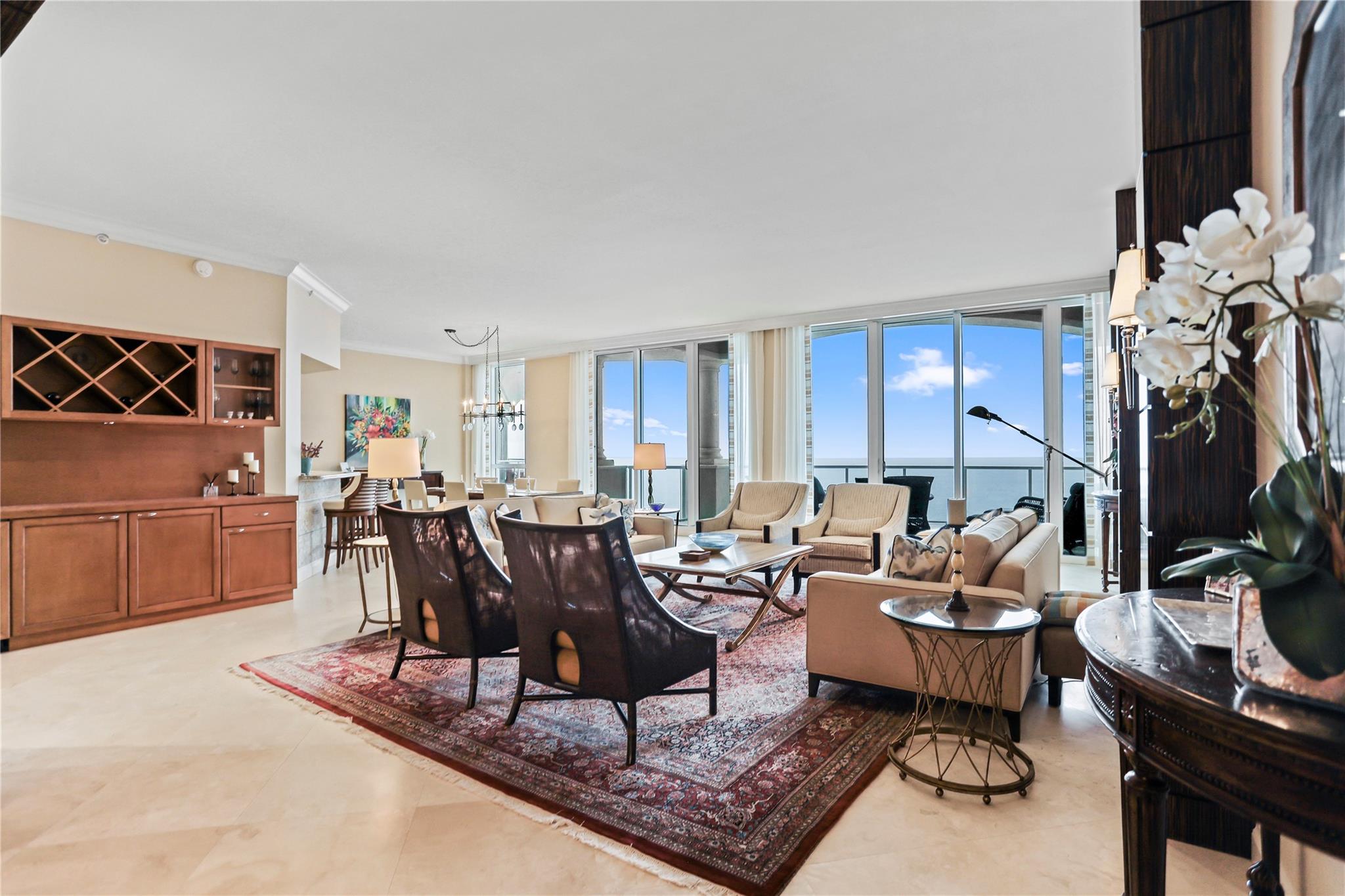 OCEAN GRANDE - Residential