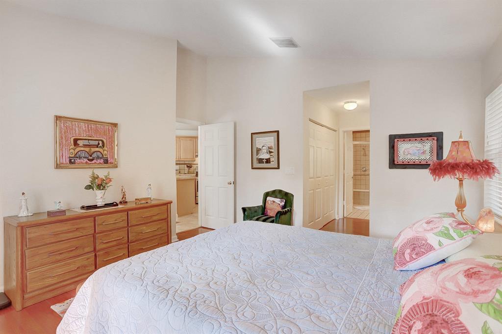 LAWRENCE LAKE ESTATES - Residential