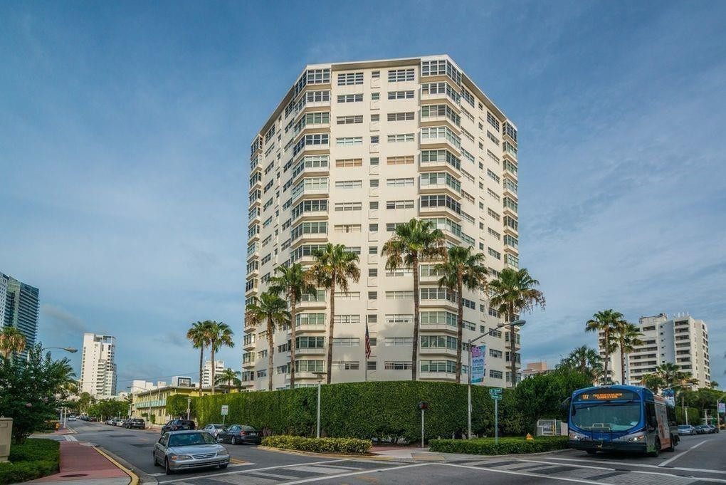 1881 Washington Avenue 9A