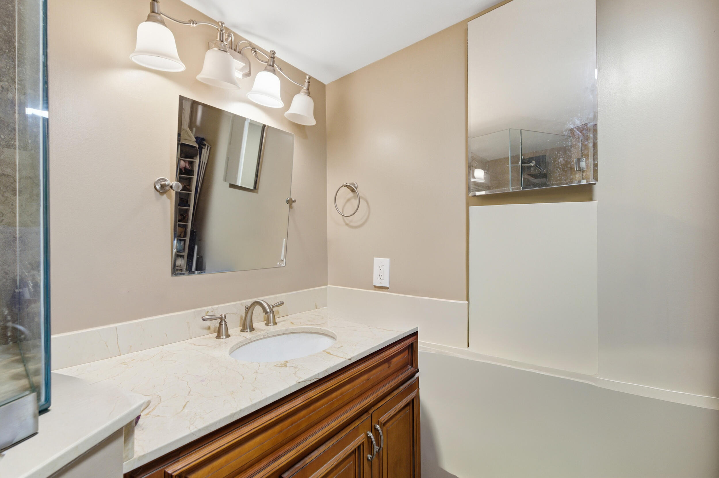 BELLA MAR A CONDO - Residential Lease