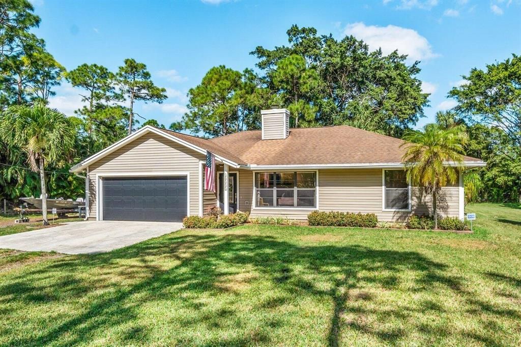 Photo of 16331 92nd Lane N, Loxahatchee, FL 33470 (MLS # R10865298)