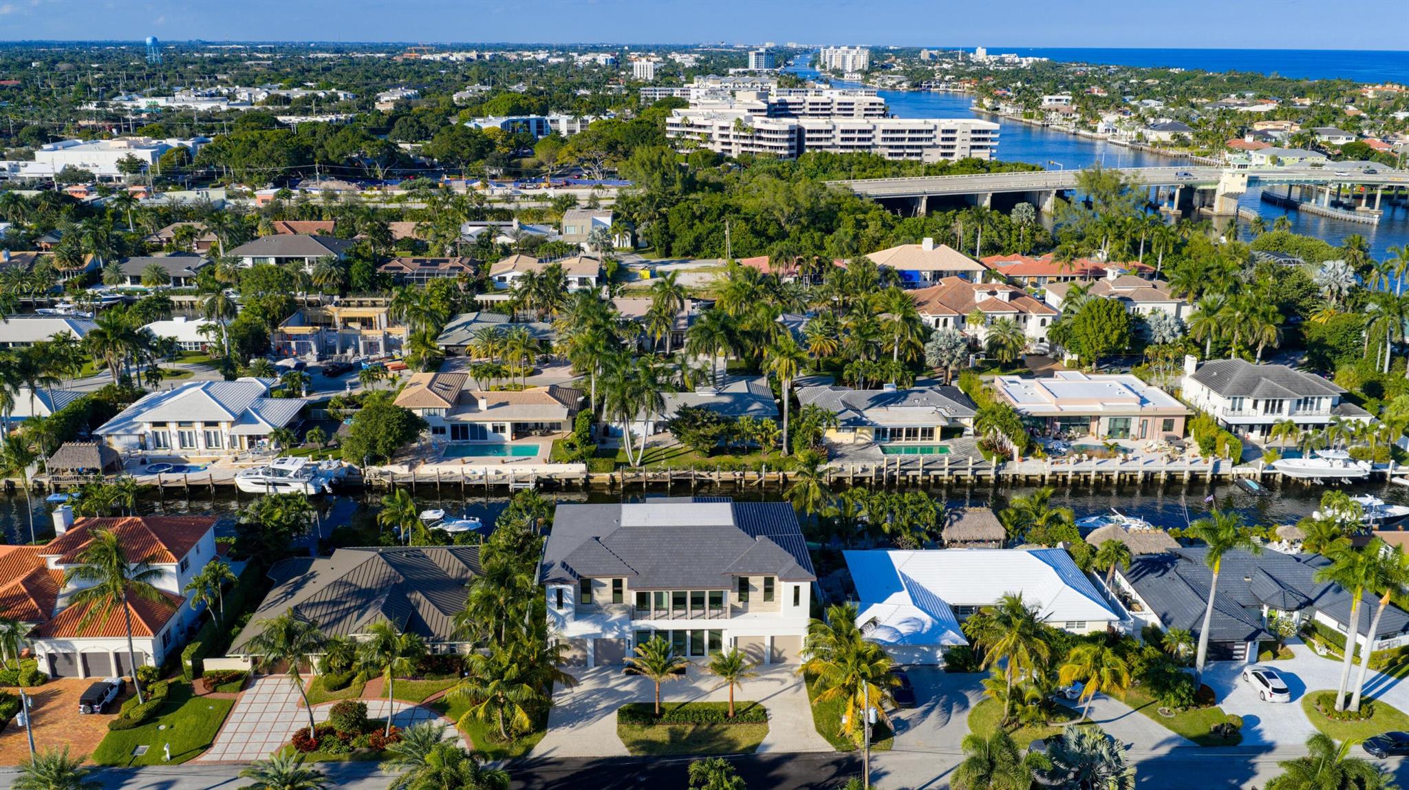 TROPIC ISLE - Residential