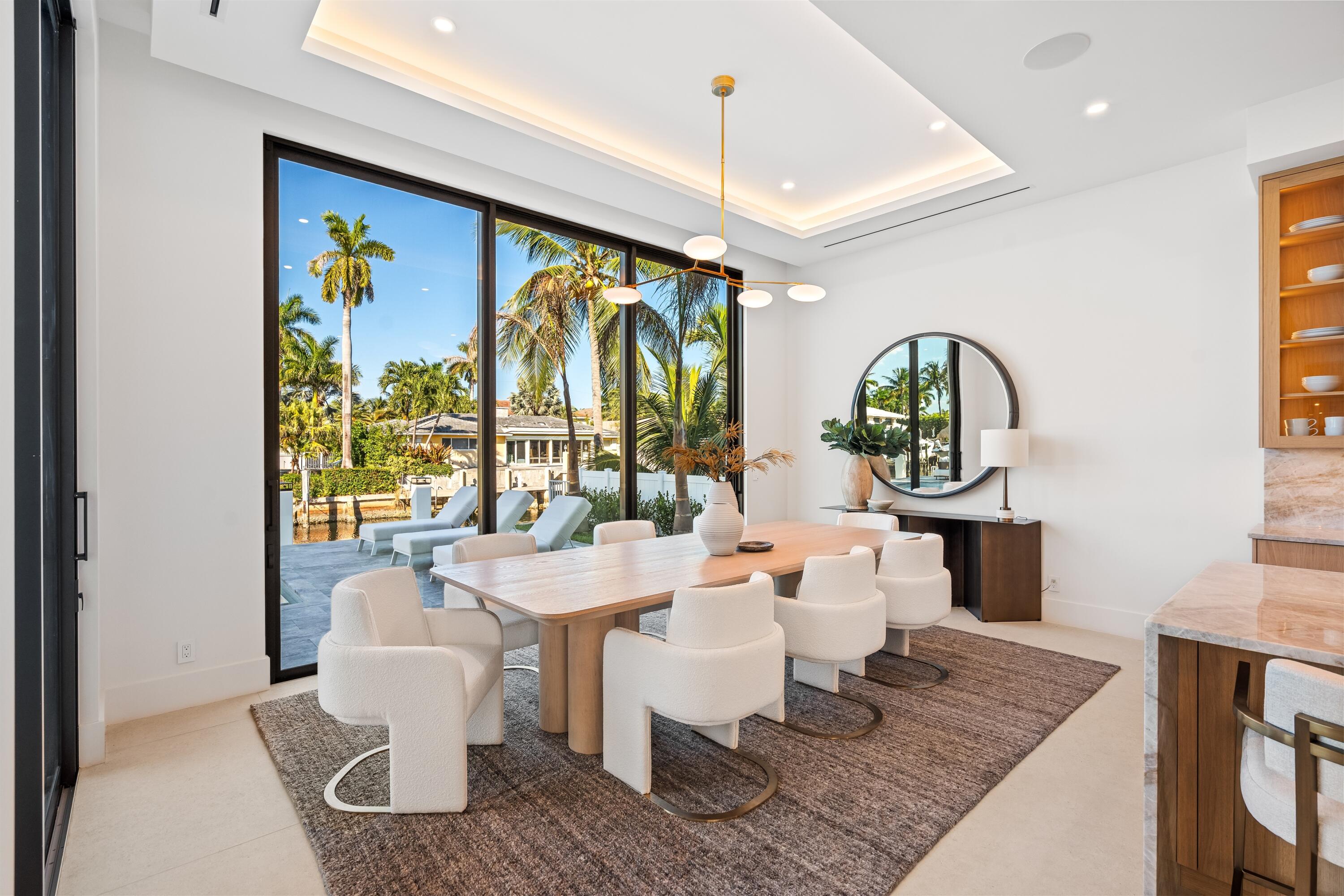 TROPIC ISLE - Residential