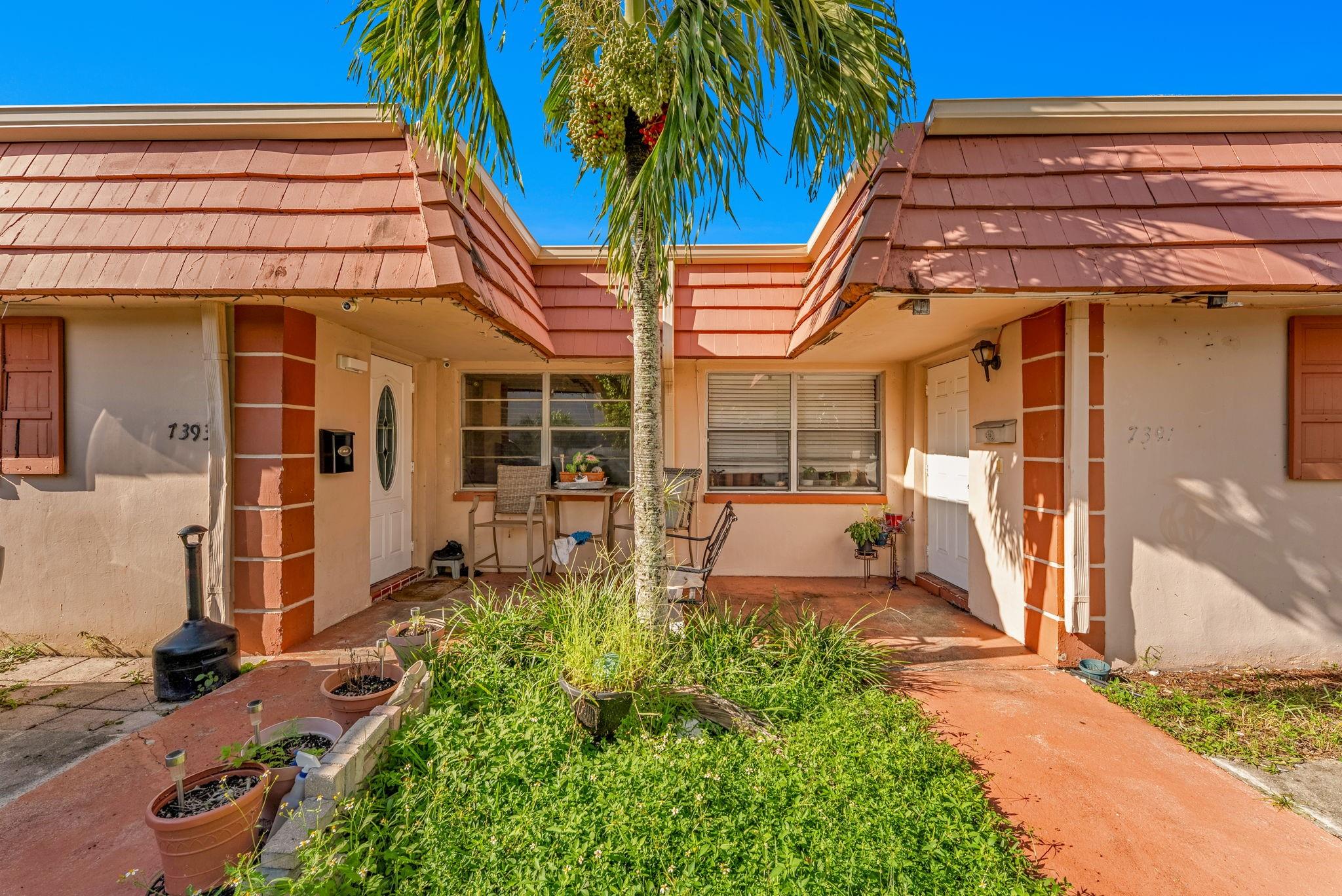 Discover a fantastic investment opportunity with this well-maintained duplex in the desirable Tamarac area. Perfect for an owner-occupant or investor, each unit features private entrance, dedicated driveways which can PARK  8 CARS, fenced backyard—offering unparalleled privacy for tenants and each unit comes with its own WASHER & DRYER.
Separate ELECTRIC & WATER  meters and tenants pay the utilities and takes care of the yard maintenance.  The property  comes with valuable recent updates, including a NEW ROOF (2022) and AC's are 2025 and 2021. Nestled just east of University Drive  with easy access to shopping, dining, schools, and major highways. 
 **NO HOA ,STRONG COMPS AVAIALBLE**
** SHOWING ON SUNDAY,19TH OCT AT 4:00 PM WITH APPOINTMENTS**
