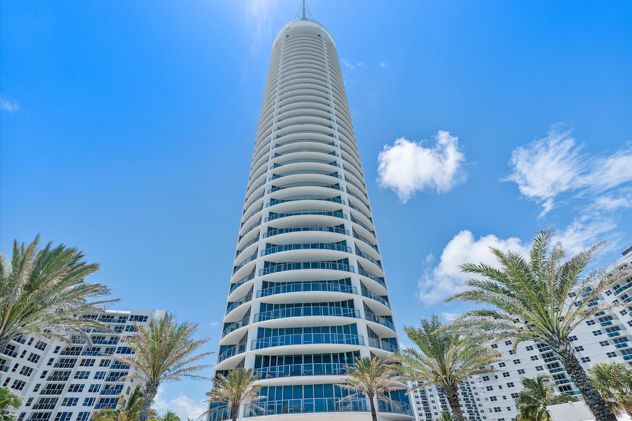 3101 S Ocean Drive 2707, Hollywood FL 33019