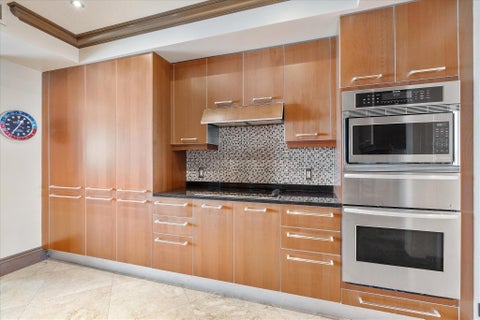 Tiny photo for 3101 S Ocean Drive #2707, Hollywood, FL 33019 (MLS # B26049522)