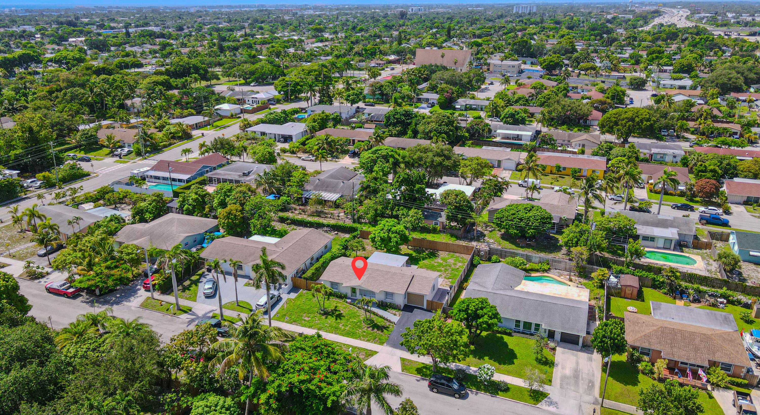 EAST LAKE CLARKE - Residential Lease