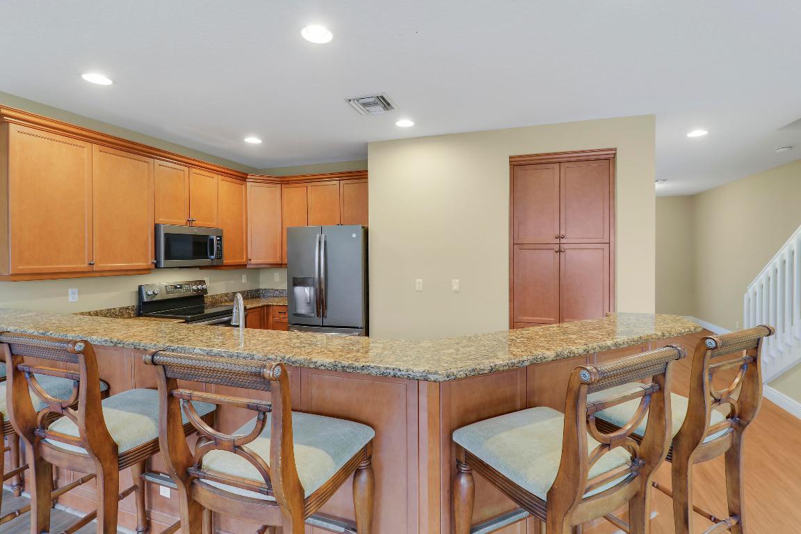 MARBELLA VILLAS - Residential