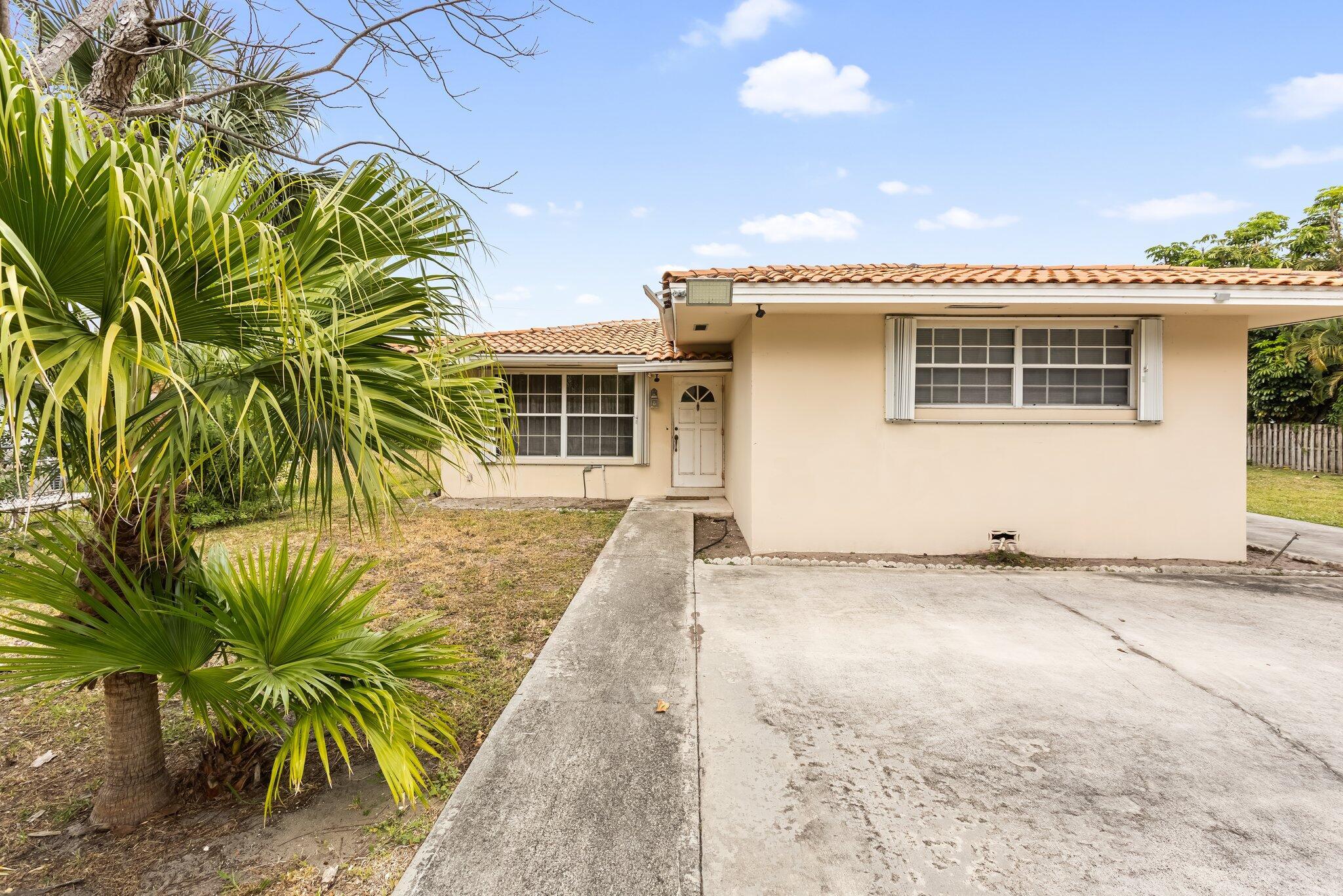 CIVIC CENTER - Commercial Sale