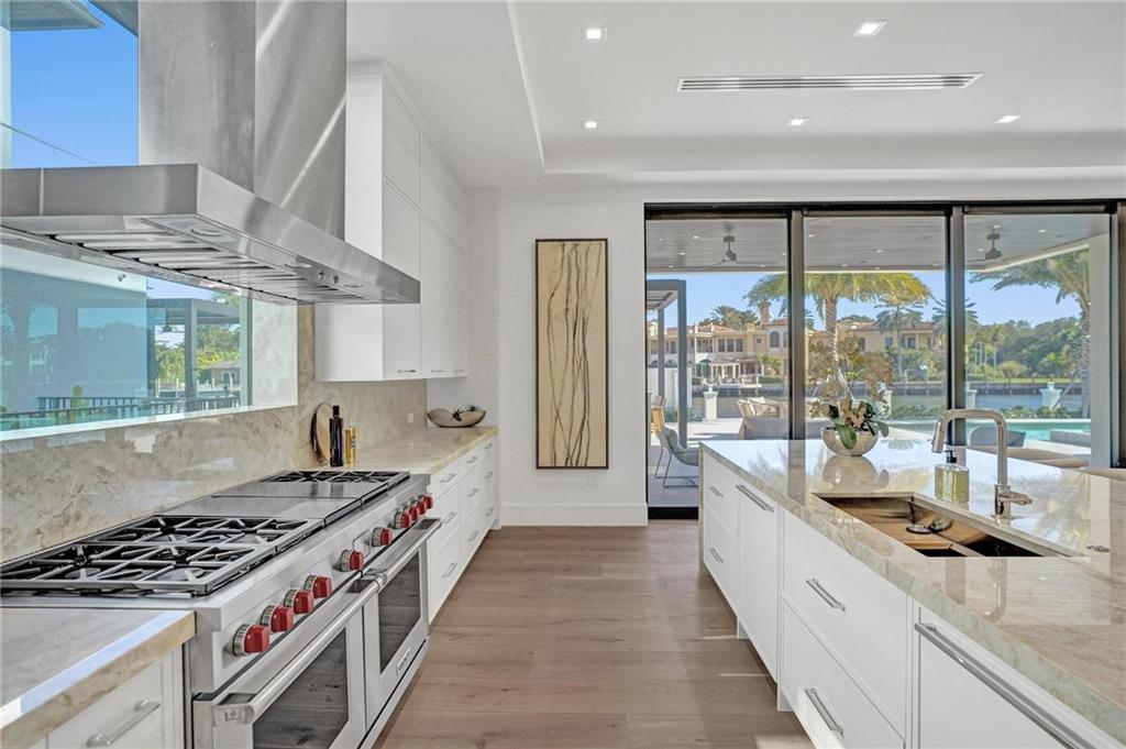 Isla Bahia 47-27 B - Residential