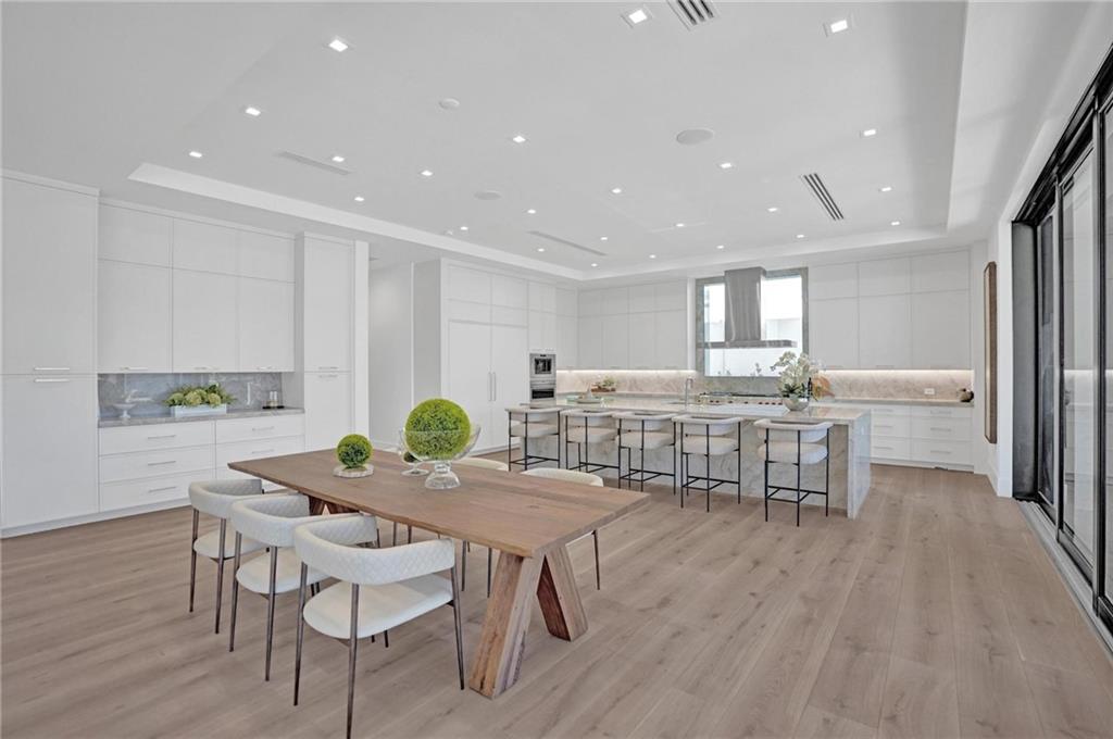 Isla Bahia 47-27 B - Residential