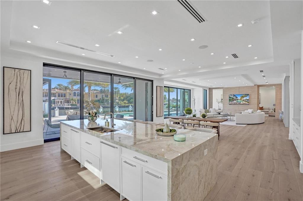 Isla Bahia 47-27 B - Residential