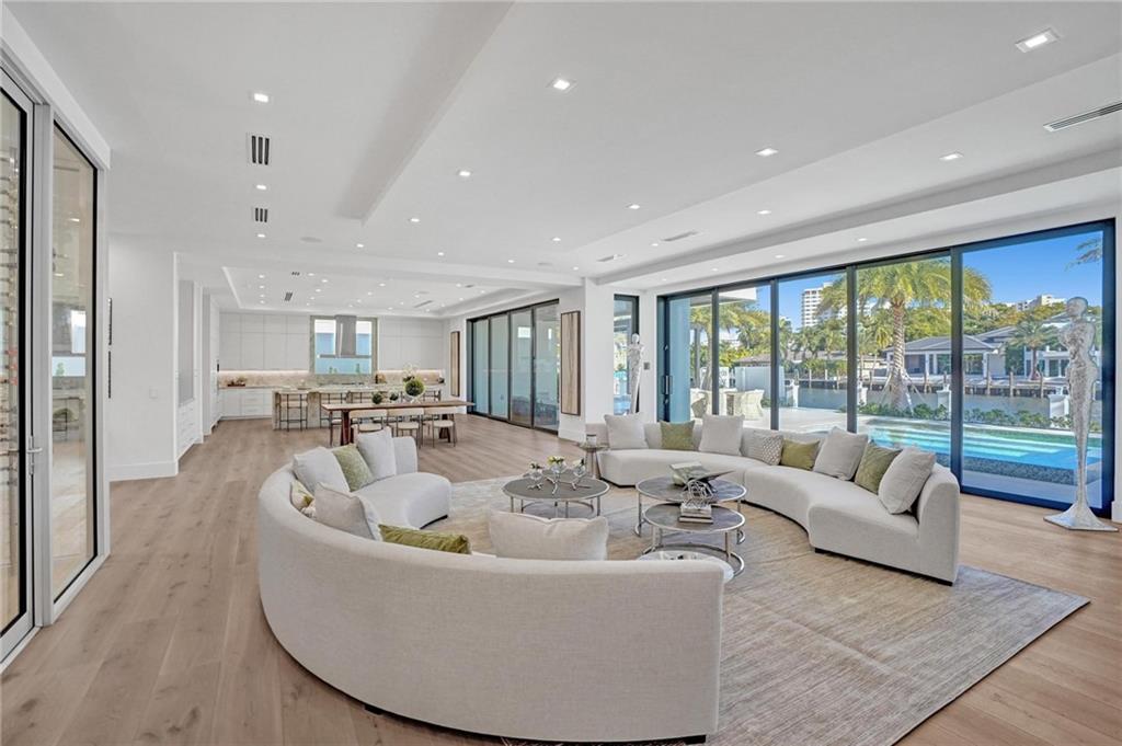 Isla Bahia 47-27 B - Residential