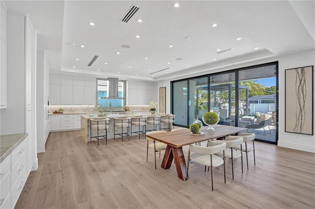 Isla Bahia 47-27 B - Residential