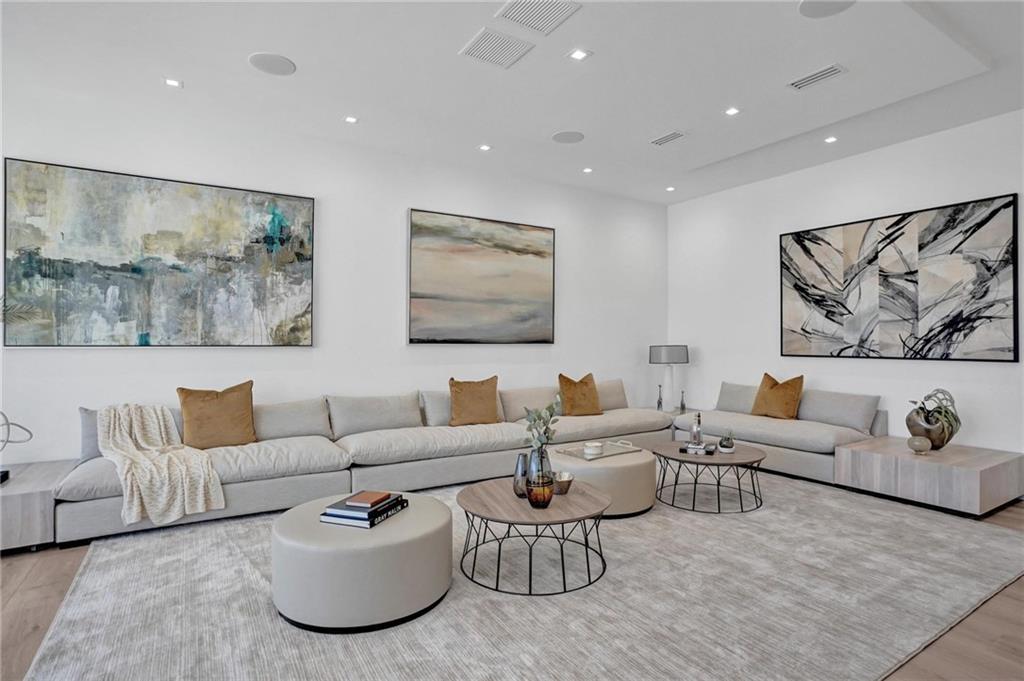 Isla Bahia 47-27 B - Residential