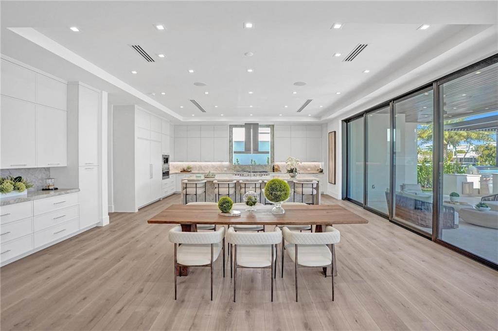 Isla Bahia 47-27 B - Residential