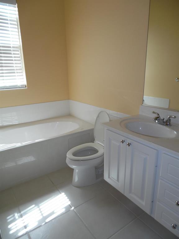 TUSCANY AT ABACOA 2 - Residential Lease