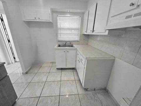 Tiny photo for 2741 N Pine Island Road #106, Sunrise, FL 33322 (MLS # B26007513)