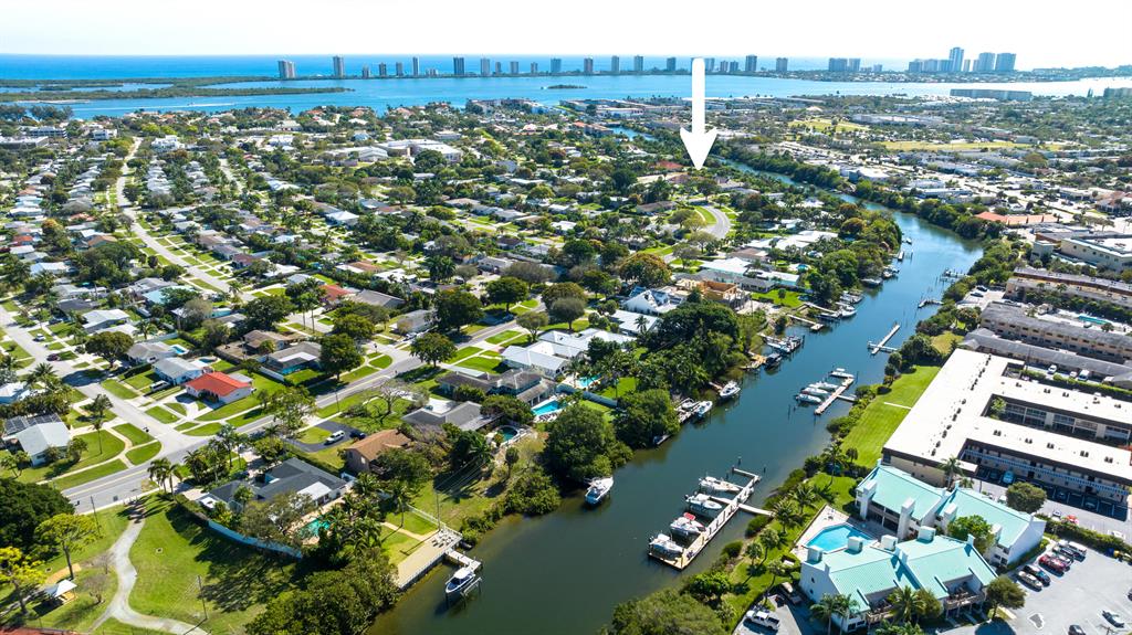 NORTH PALM BEACH VILLAGE - Land