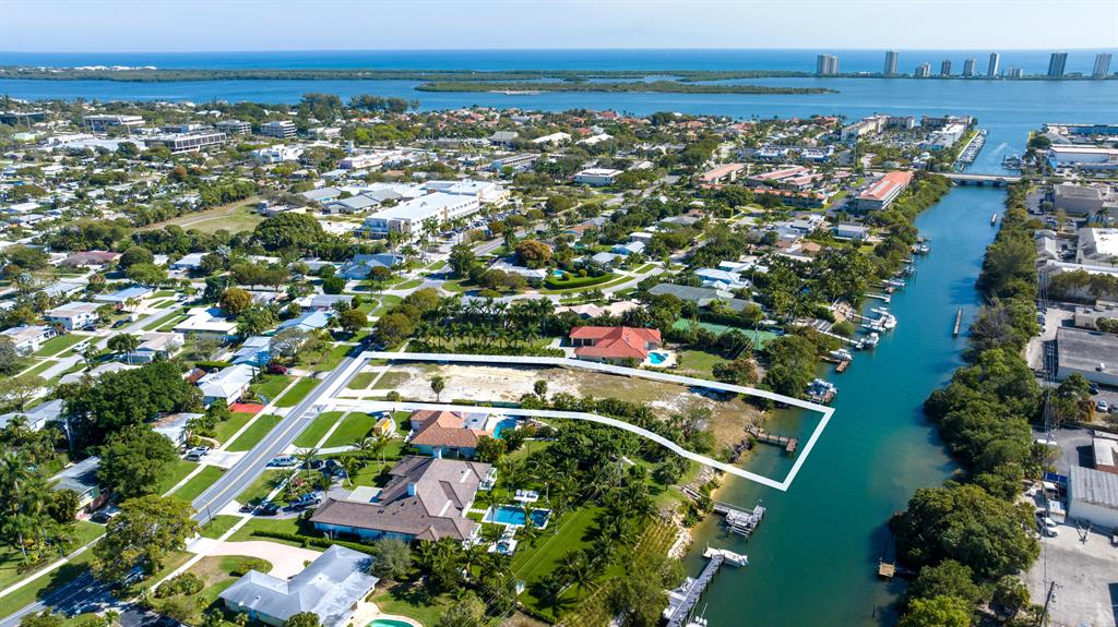 NORTH PALM BEACH VILLAGE - Land