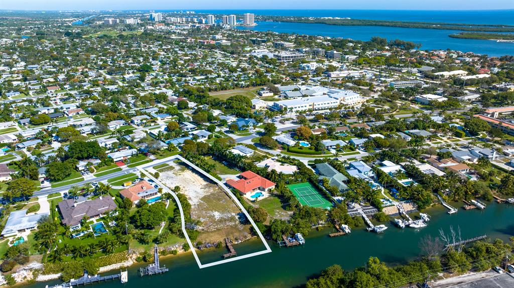 NORTH PALM BEACH VILLAGE - Land