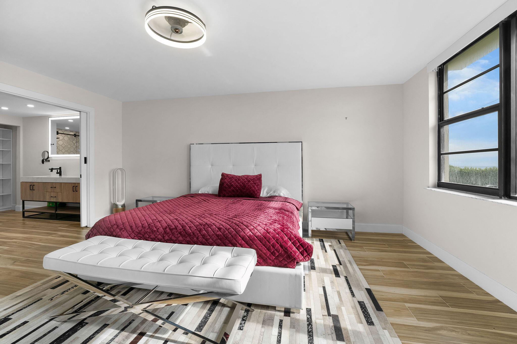 JUNO BY THE SEA NORTH THE - Residential