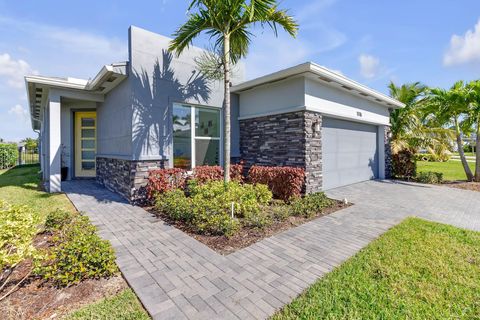 A home in Port St Lucie