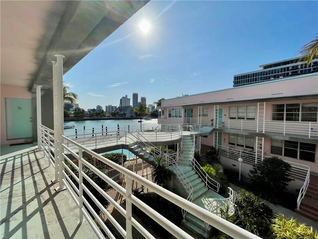 Bay Drive Condo - Residential Lease