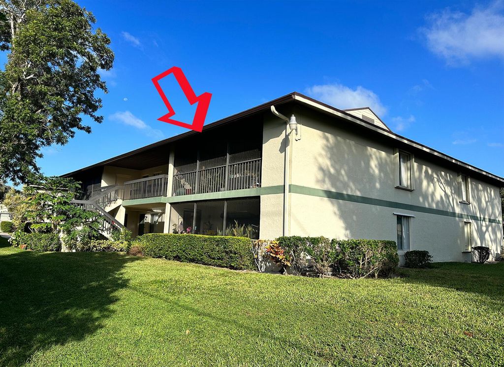 Photo of 6342 Chasewood Drive #H, Jupiter, FL 33458 (MLS # R11104836)