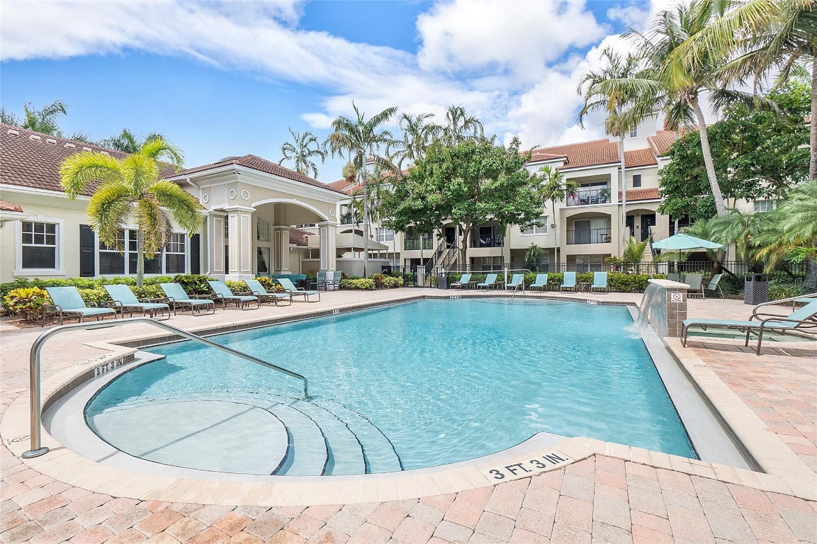 POINCIANA PLACE - Residential