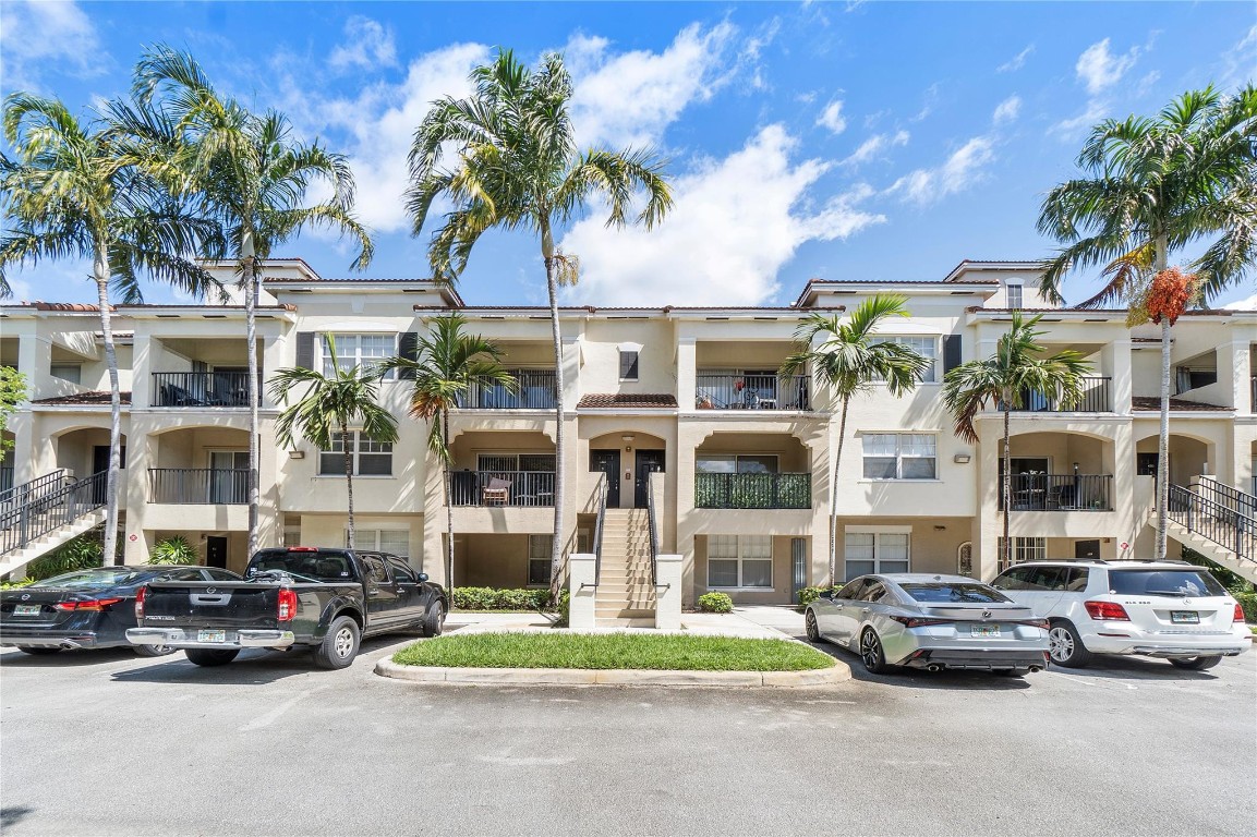 POINCIANA PLACE - Residential