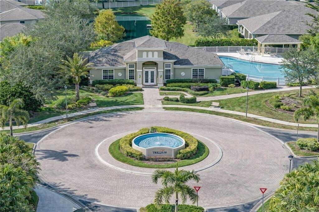 TRILLIUM WEST SUB - Residential