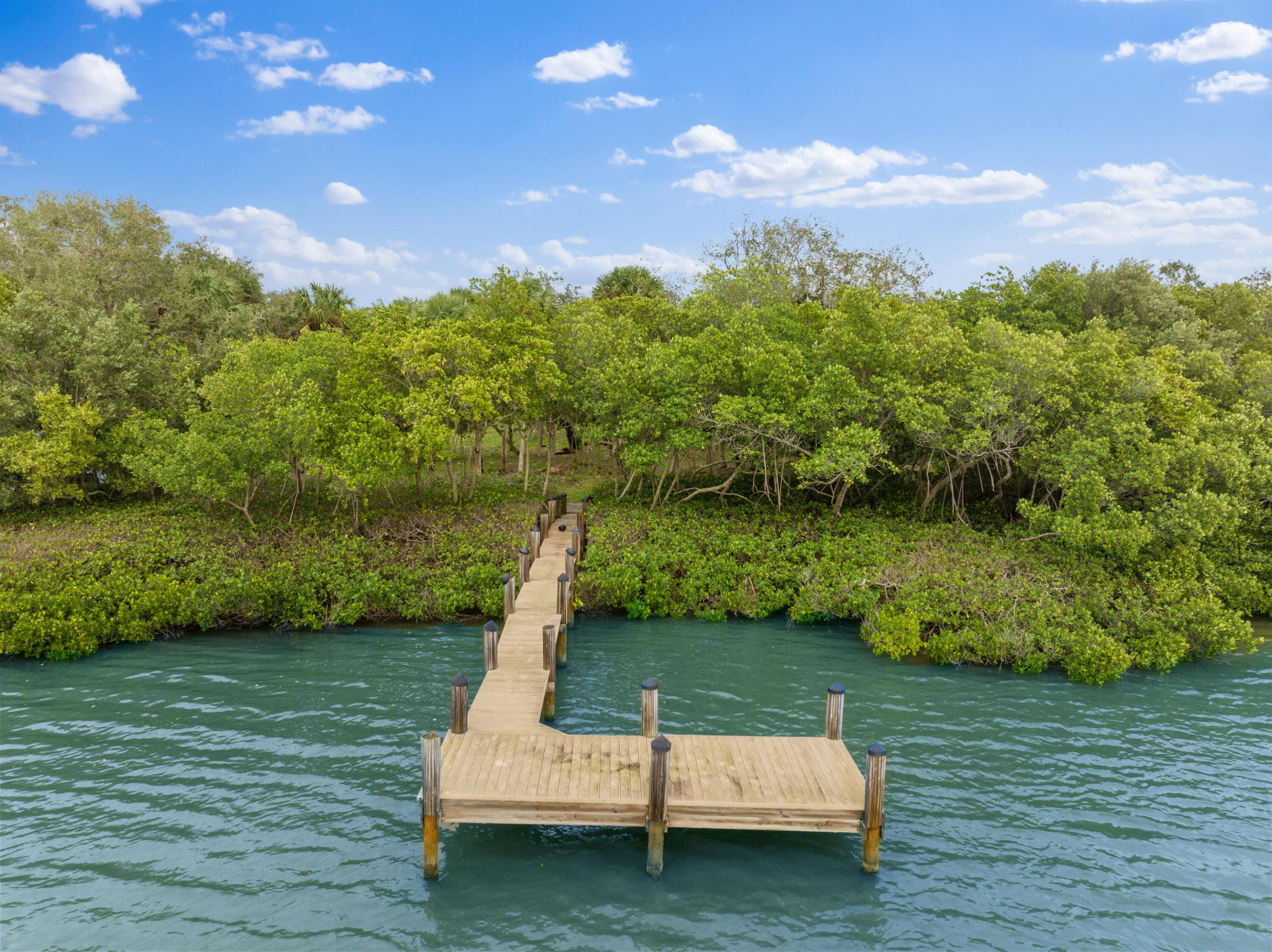 2545 Riverview Court