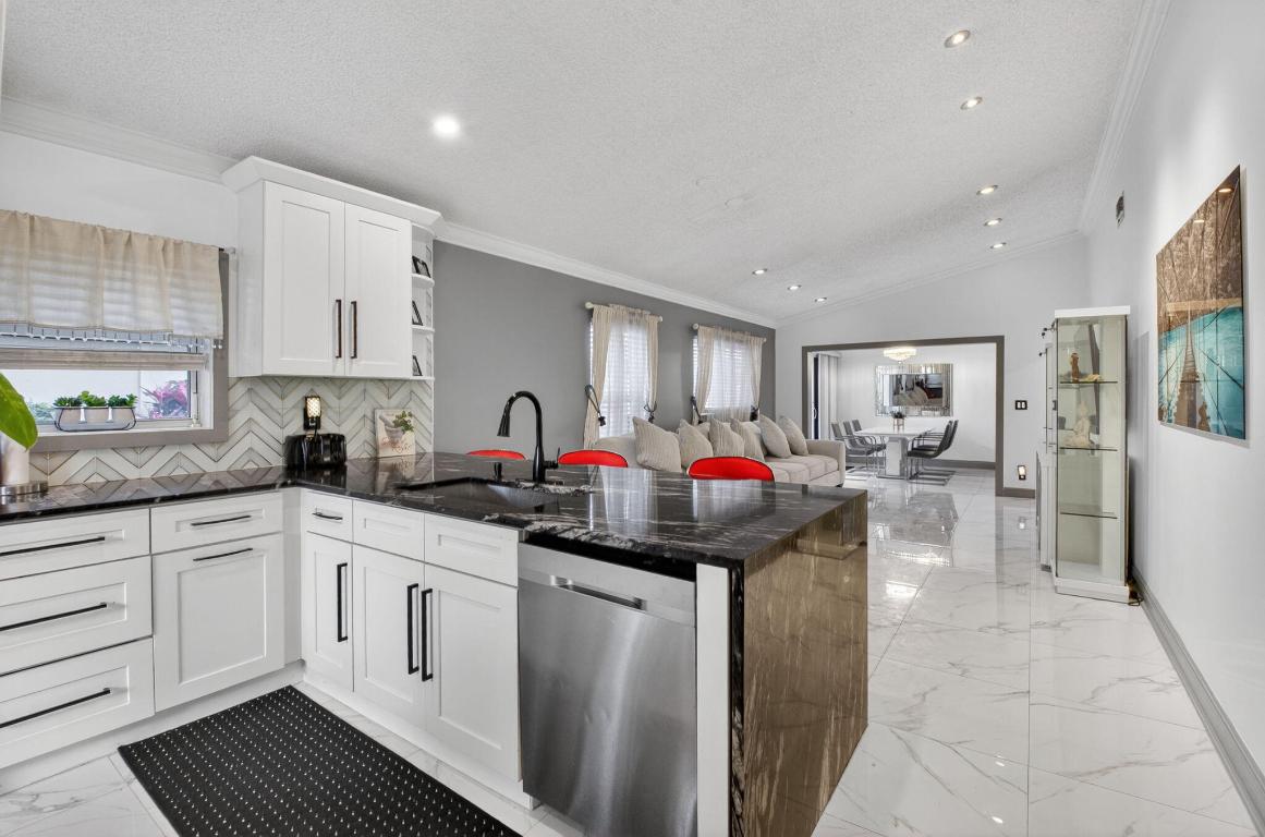 WHISPER WALK CONDOS - Residential