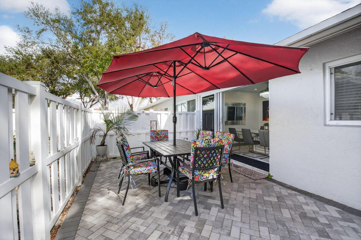 WHISPER WALK CONDOS - Residential