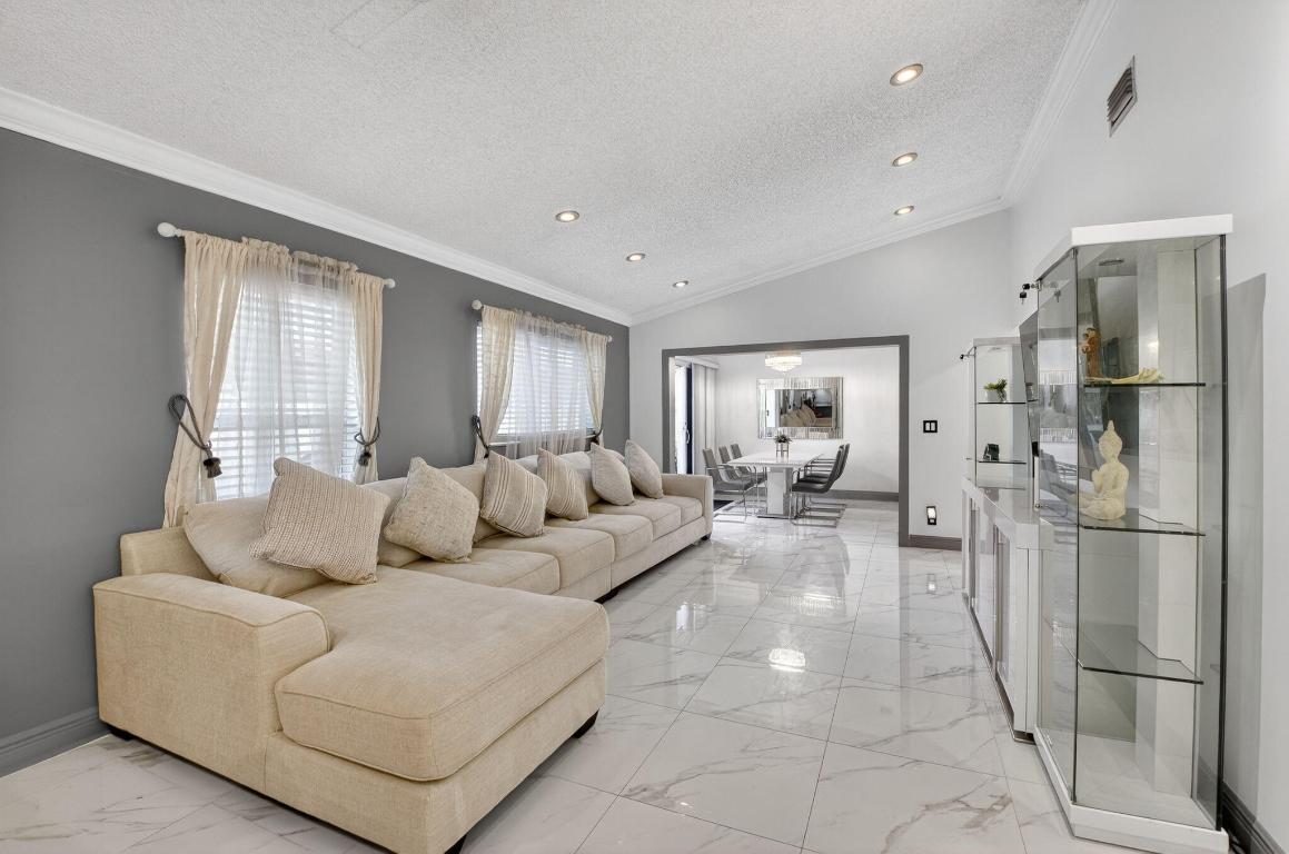 8665 Jasmine Way Way 8665