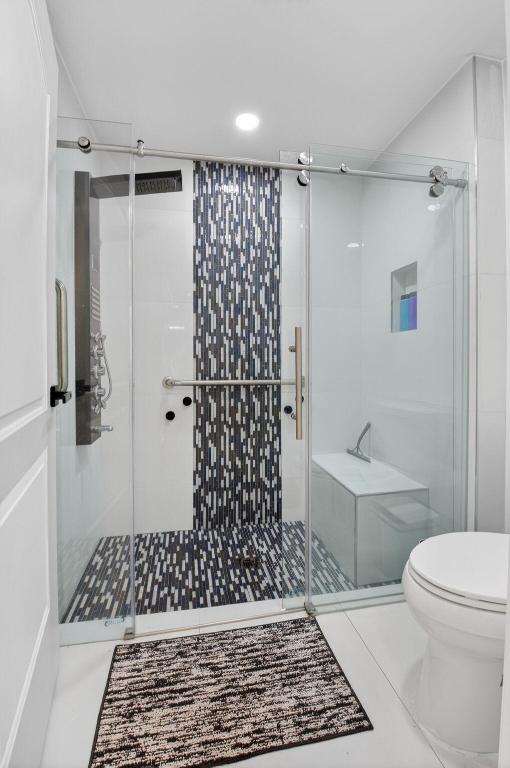 WHISPER WALK CONDOS - Residential