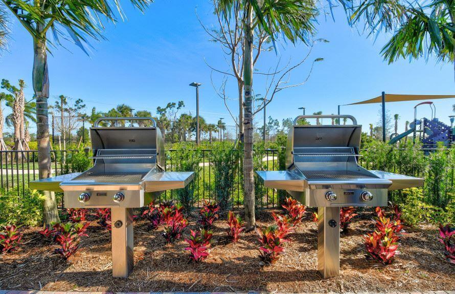 ANCIENT TREE - Residential Lease