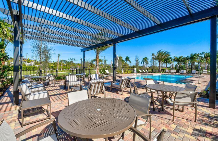 ANCIENT TREE - Residential Lease