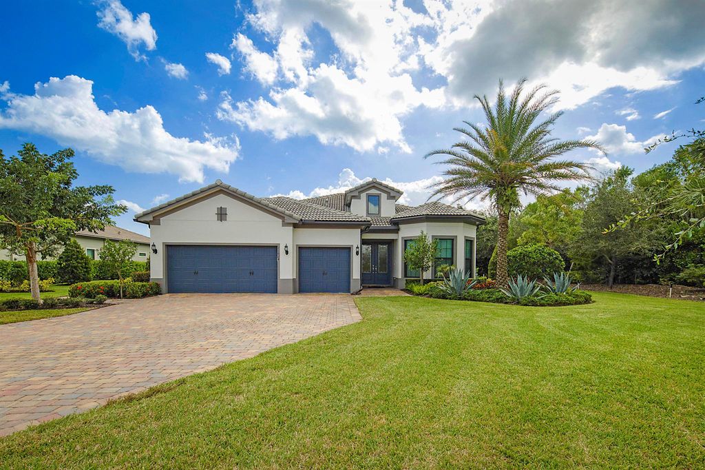 Photo of 11624 Sally Ann Drive, Palm Beach Gardens, FL 33412 (MLS # R11135514)