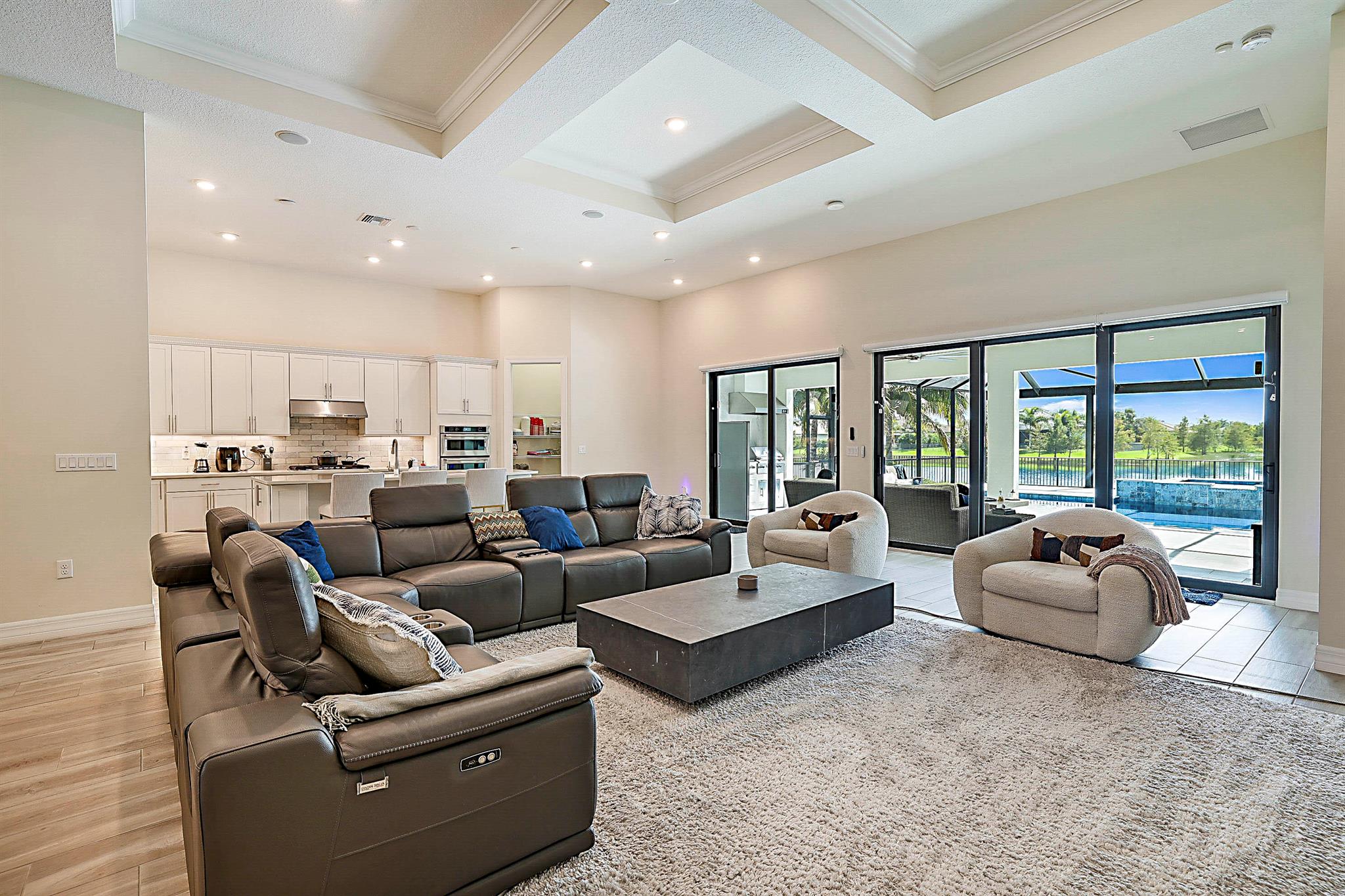 ANCIENT TREE - Residential Lease