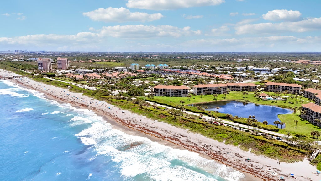 Photo of 401 S Seas Drive #203, Jupiter, FL 33477 (MLS # B26045582)