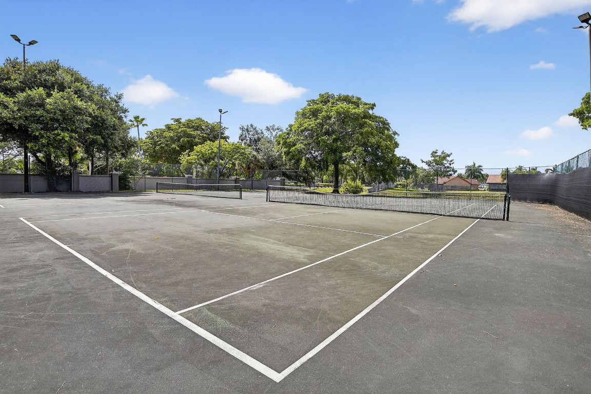 VILLAS DE VENEZIA CONDO - Residential